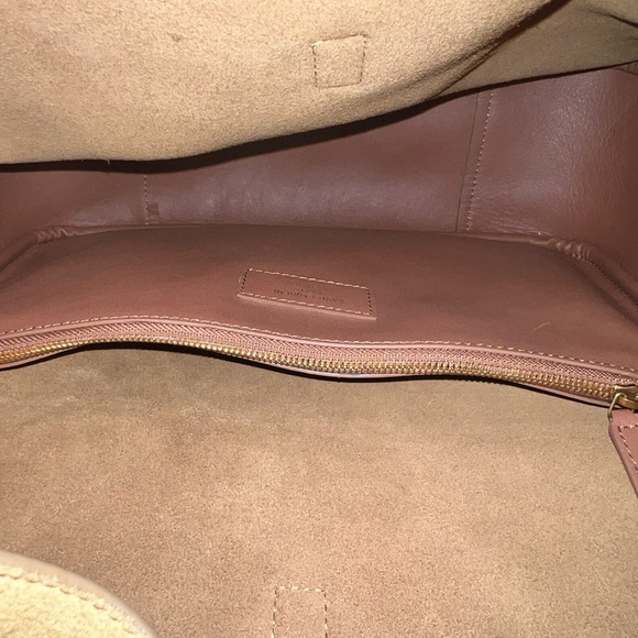 Large Shoulder Suede Hobo Shoulder Handbag. - Picture 5 of 6